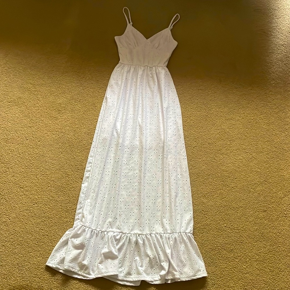 Rue 21 white maxi dress